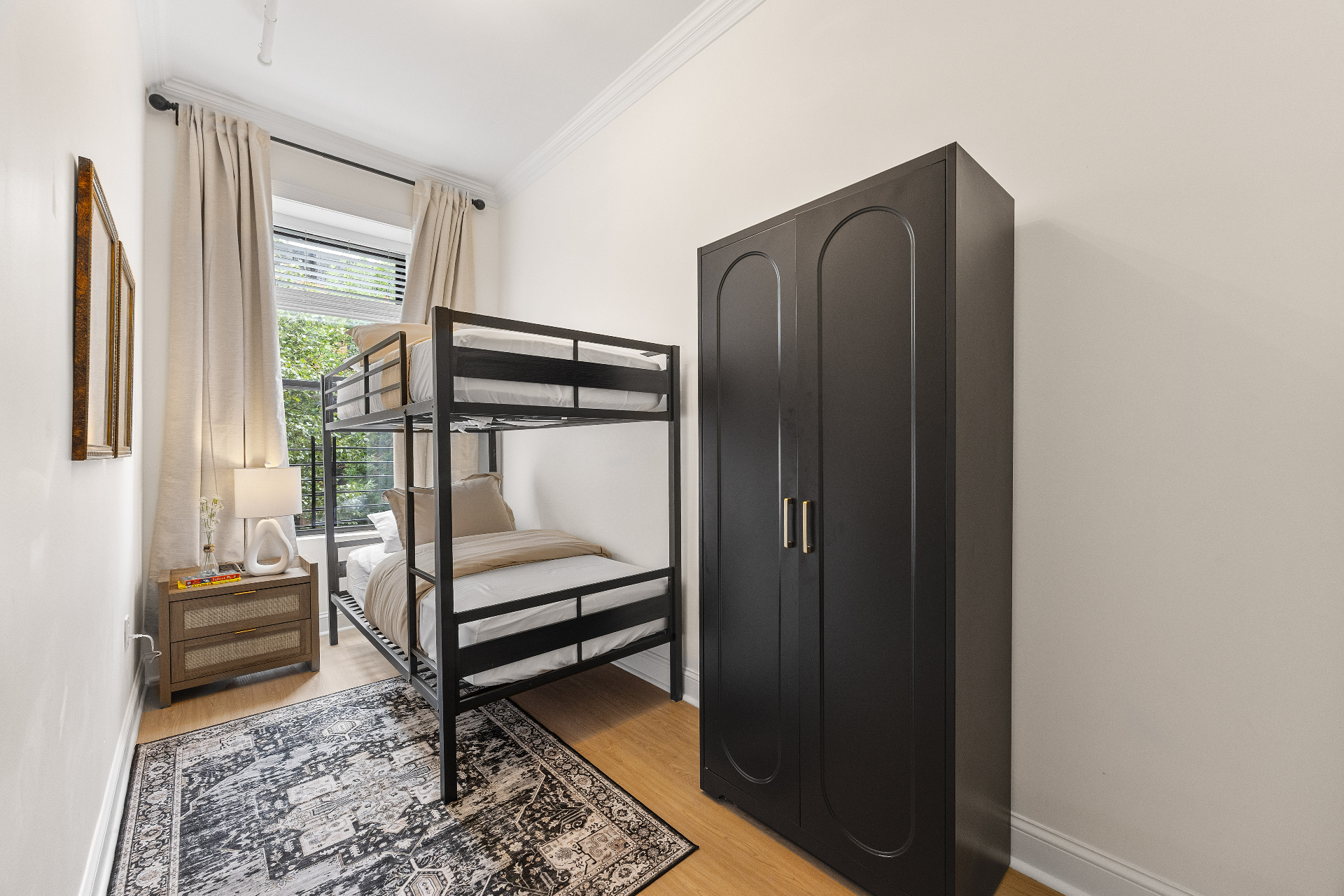 New York Brownstone (Multi-Unit Project) — image 2