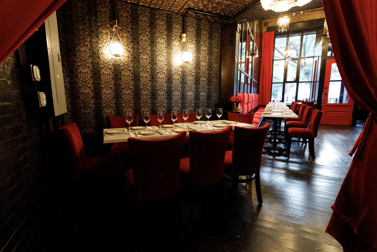 Small Restaurant — New York City — image 3